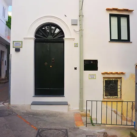 Casa Costanza 2* Capri