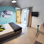 Casa Costanza 3*