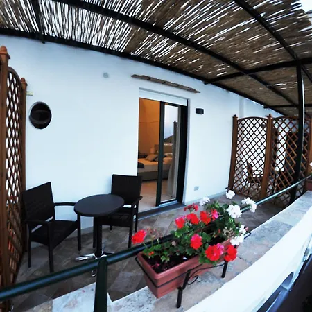 Casa Costanza Гостевой дом Капри
